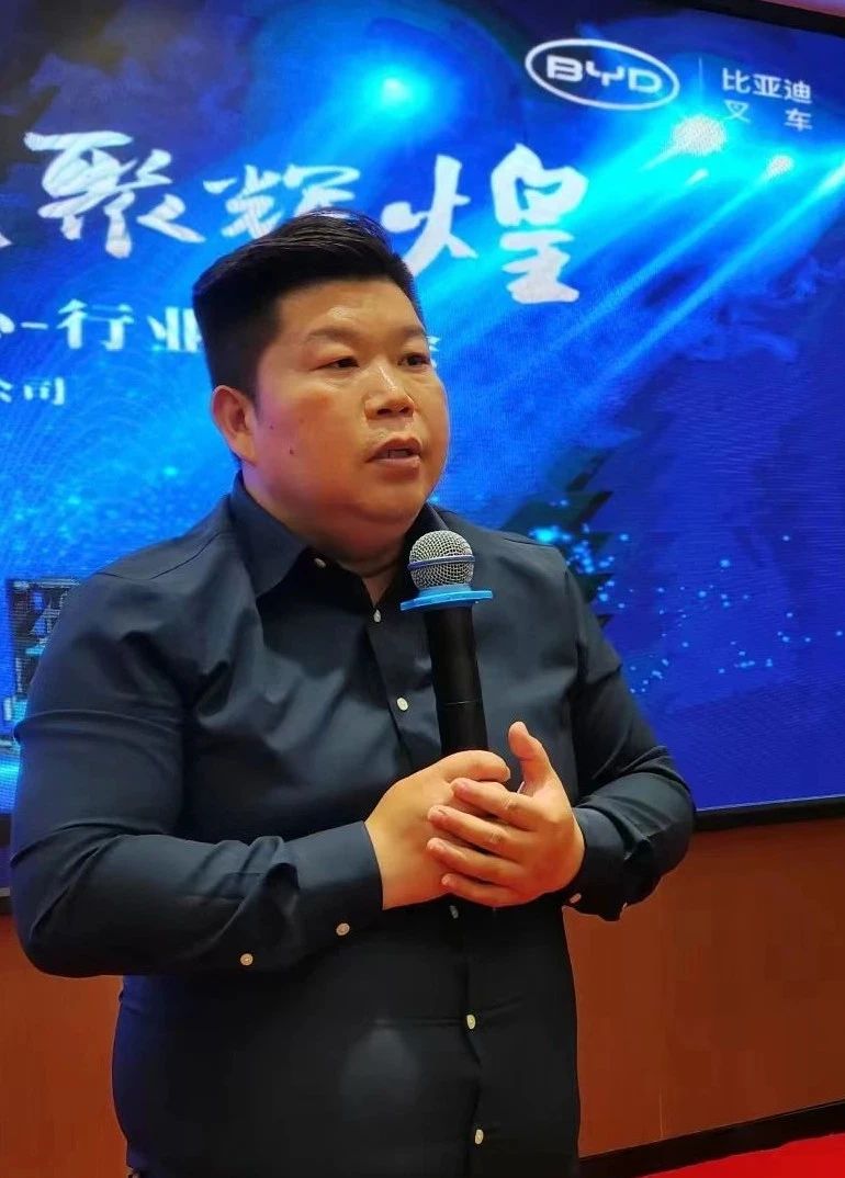 新程璀璨 莞聚輝煌|廣東公司東莞銷(xiāo)售服務(wù)中心盛大啟幕 新程璀璨 莞聚輝煌|廣東公司東莞銷(xiāo)售服務(wù)中心盛大啟幕